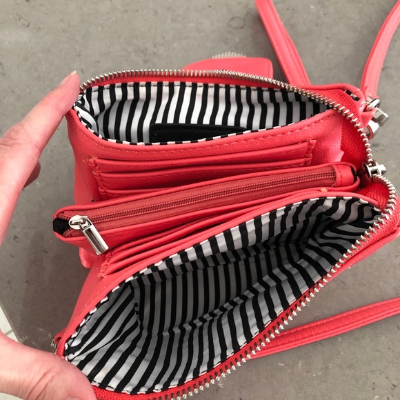 ☀️Host Pick☀️Charming Charlie Crossover Mini Purse - Picture 7 of 10